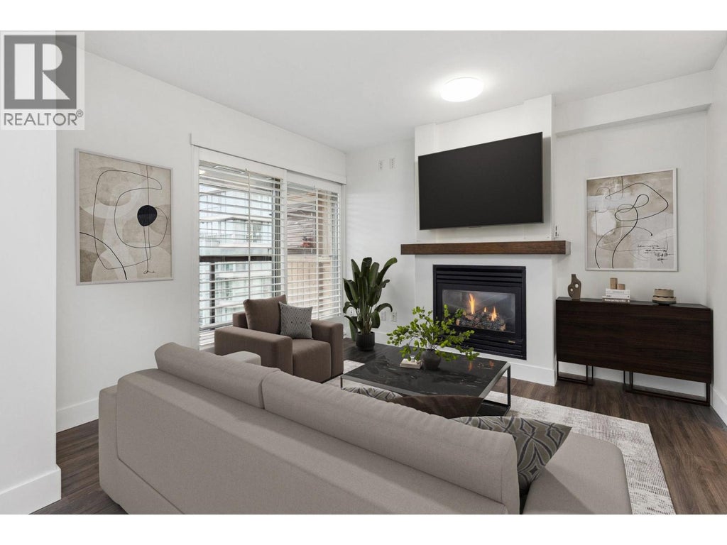 2002 989 Richards Street, Vancouver