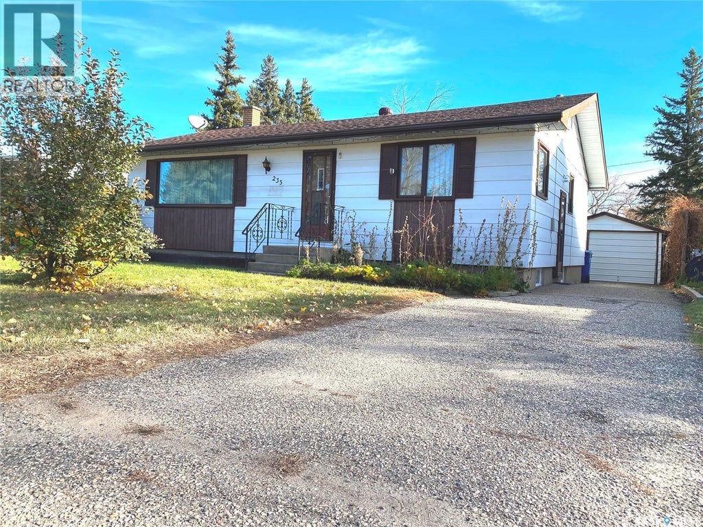 235 Company Avenue S, Fort Qu'appelle