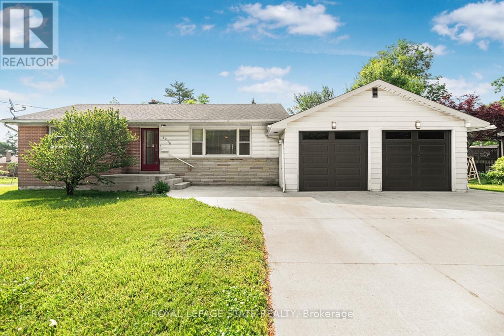 2278 Mount Forest Drive, Burlington (mountainside)