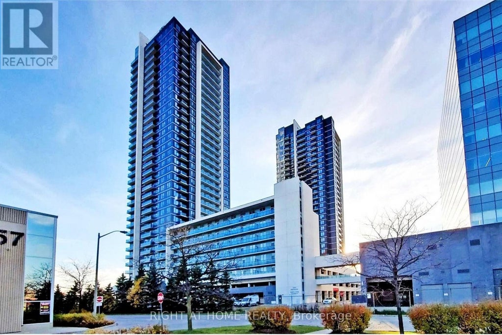 720 - 3600 Highway 7 Road, Vaughan (vaughan Corporate Centre)