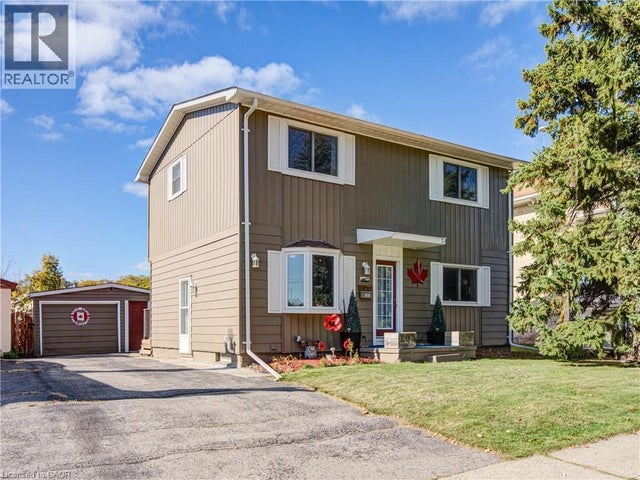 202 Norwich Avenue, Woodstock