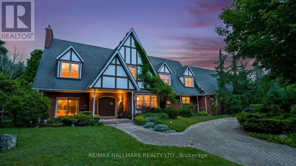 23 Forfardale Road, Whitchurch-Stouffville