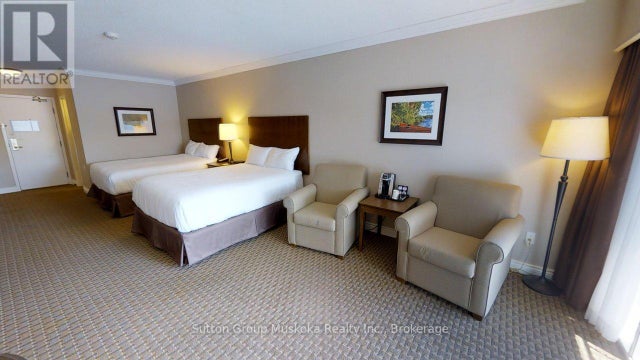 421 - 421 Bayshore - Deerhurst Drive, Huntsville (chaffey)