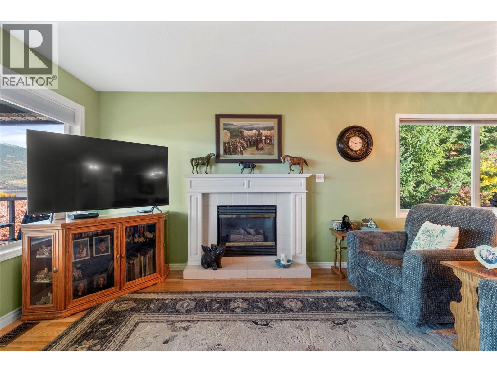 4483 14 Street Ne. Salmon Arm, British Columbia