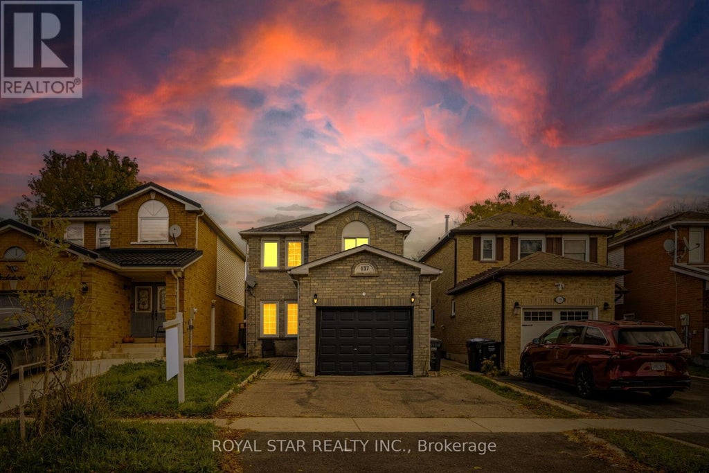 137 Ecclestone Drive, Brampton (brampton West)