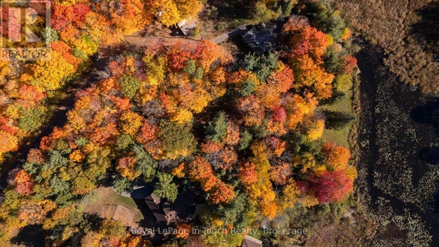 1980 South Riverside Drive, Severn