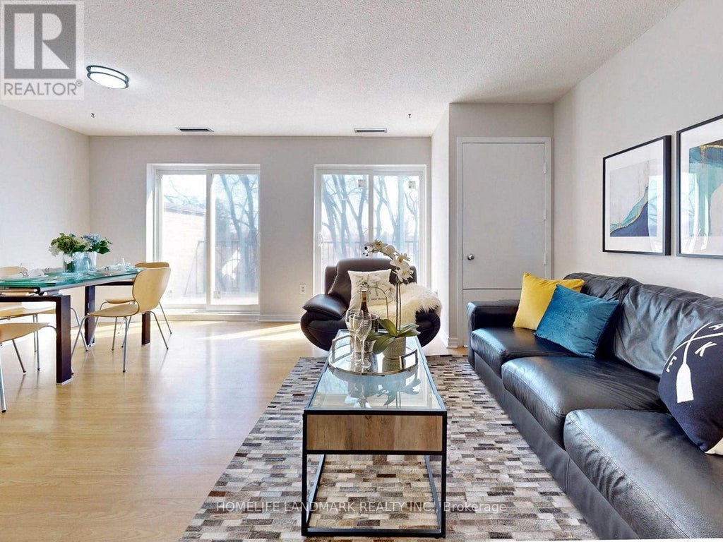 290 - 165 Cherokee Boulevard, Toronto (pleasant View)