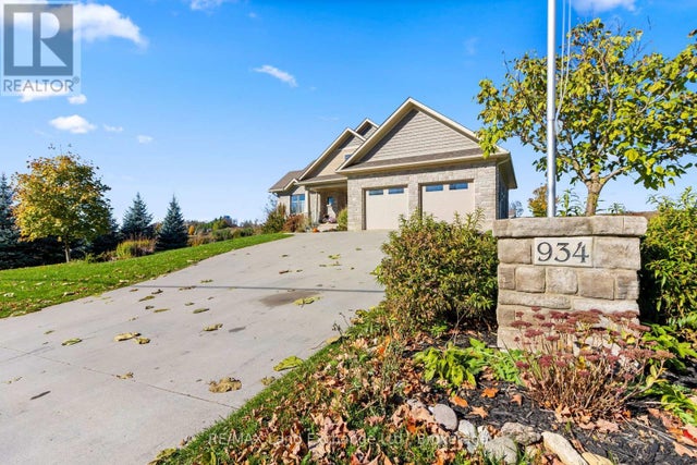 934 Old Durham Road, Brockton