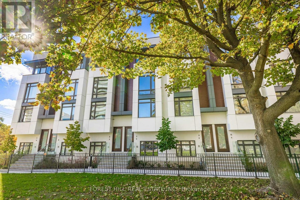 7 Flax Field Lane, Toronto (willowdale West)