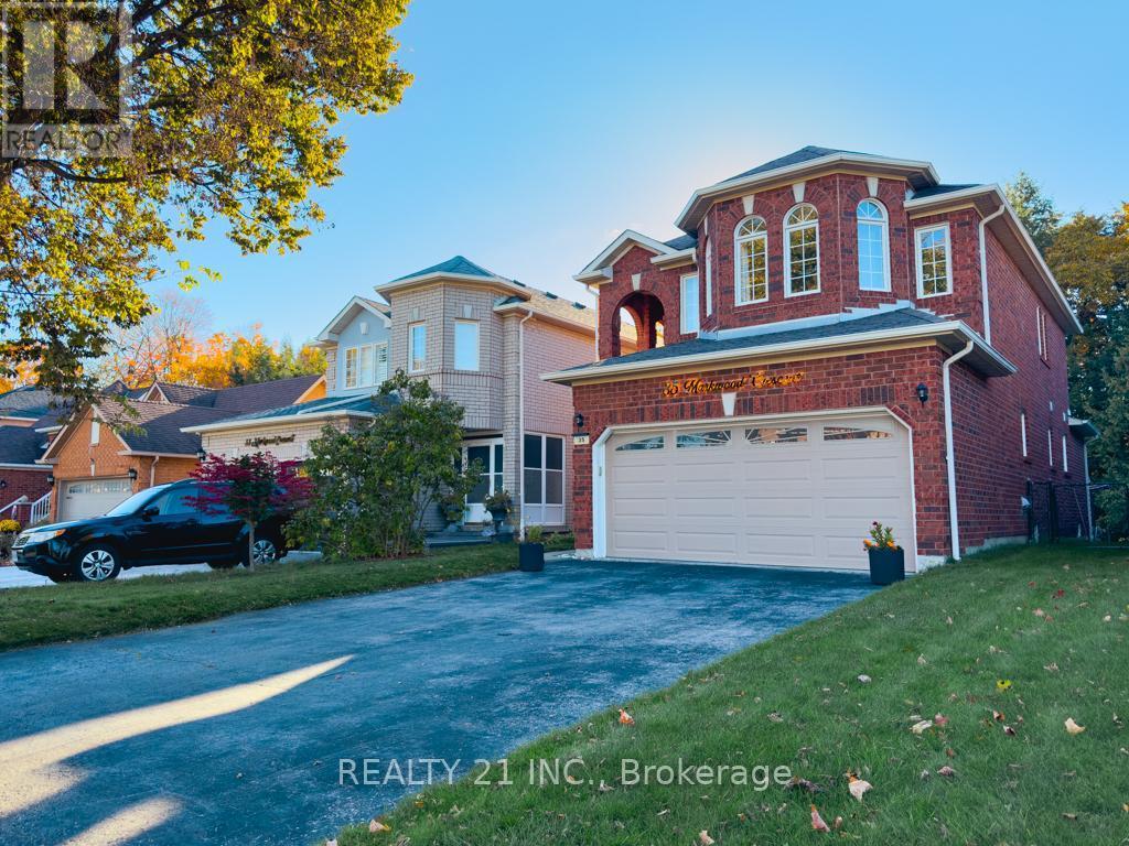 35 Markwood Crescent W, Whitby (rolling Acres)