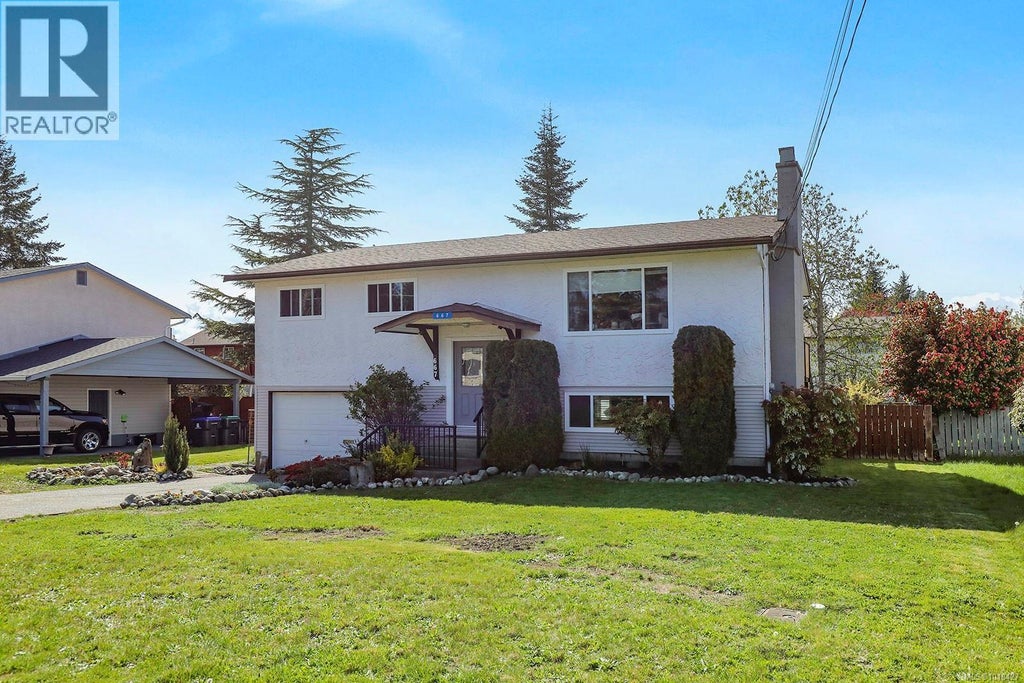 667 Torrence Road, Comox