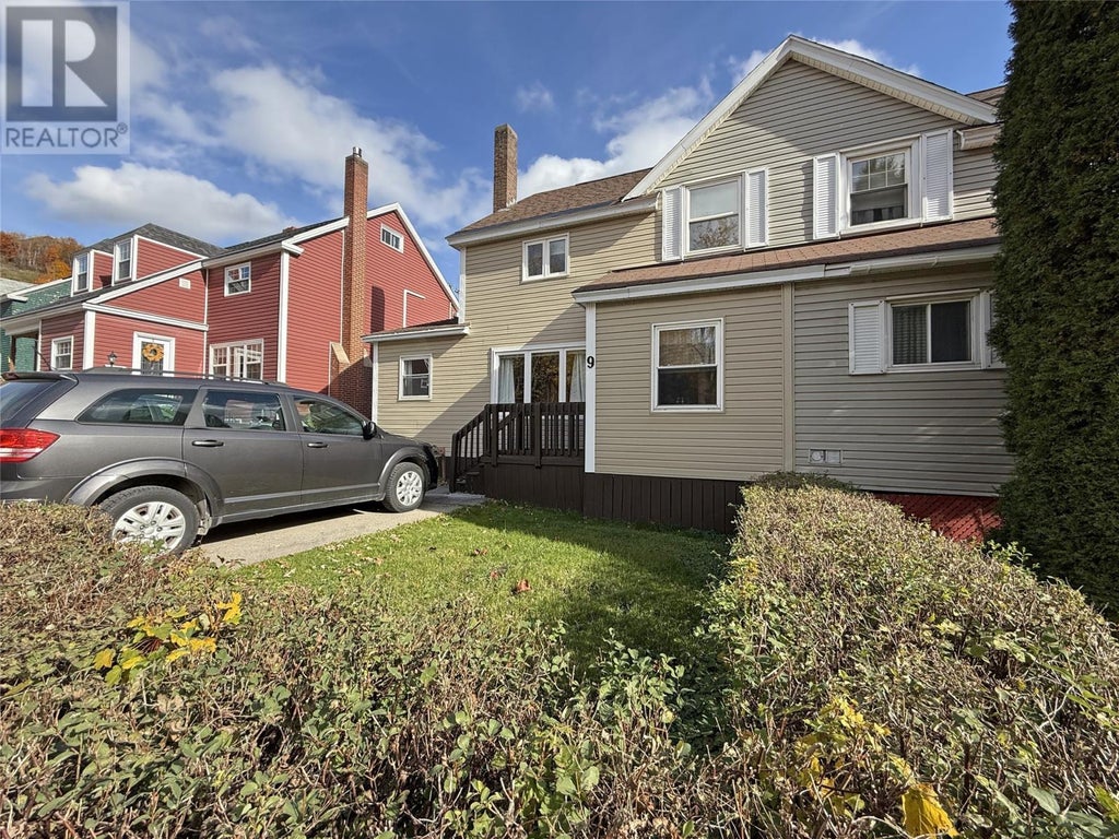 9 Armstrong Avenue, Corner Brook