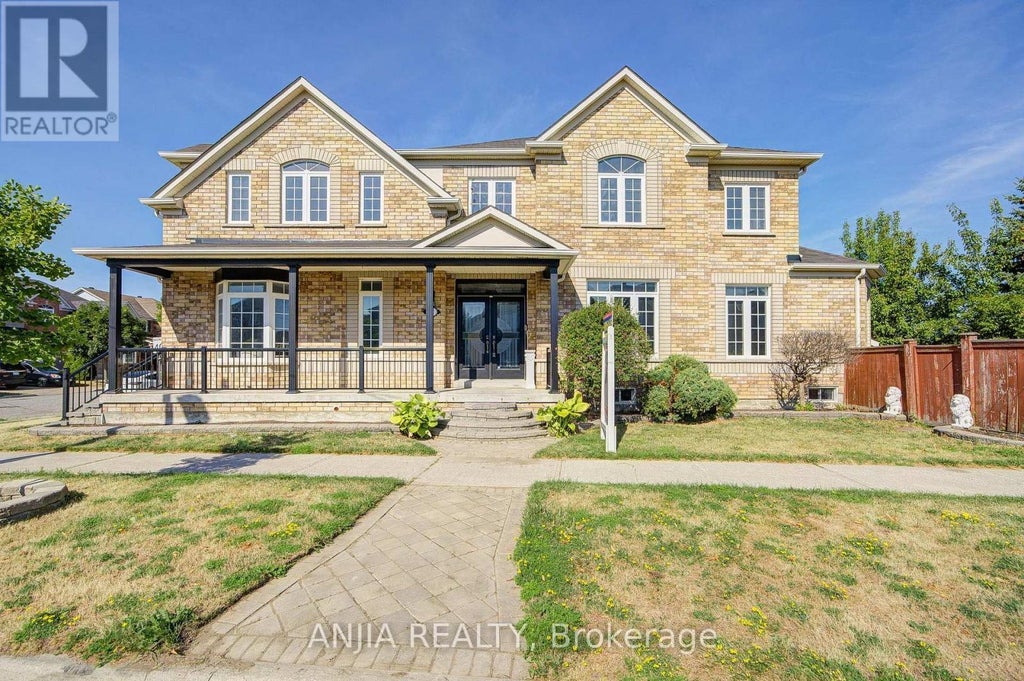 66 Alfred Paterson Drive, Markham (greensborough)