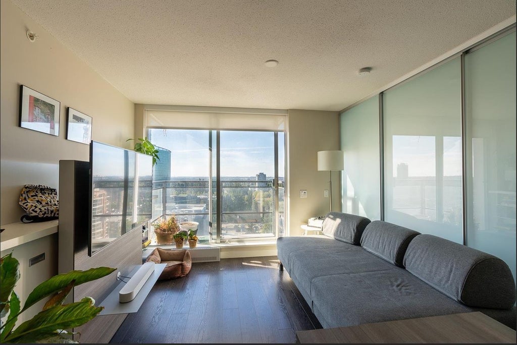 2612 13398 104 Avenue, Surrey