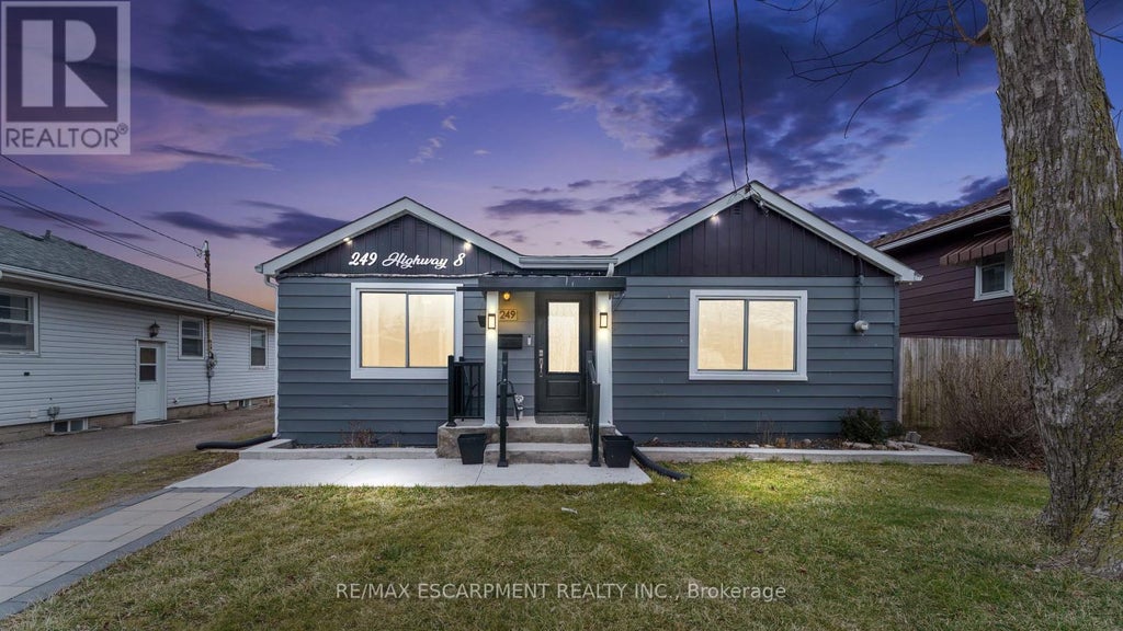 249 Highway 8, Hamilton (stoney Creek)