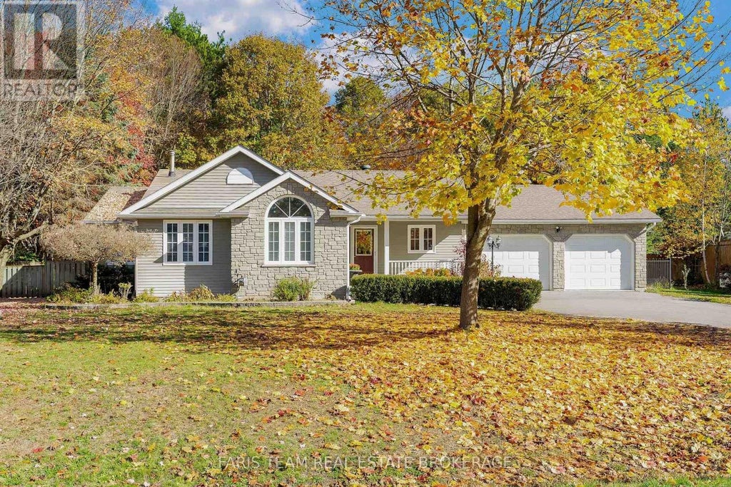 21 Maryjane Road, Tiny (wyevale)