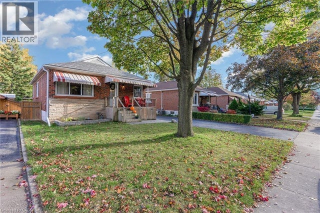 55 East 44th Street, Hamilton