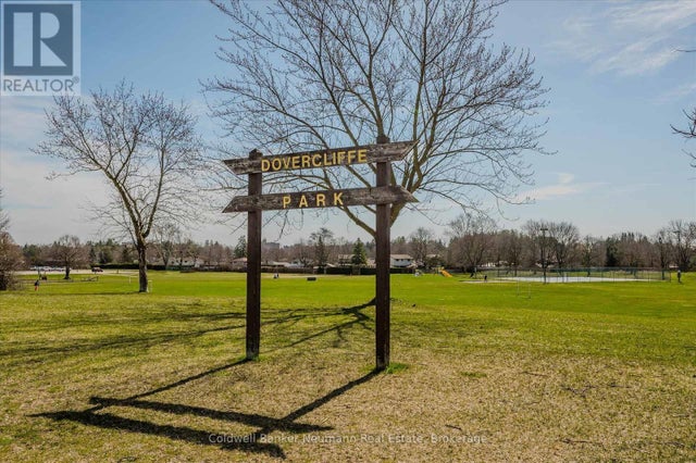 51 Dovercliffe Road, Guelph (dovercliffe Park/old University)