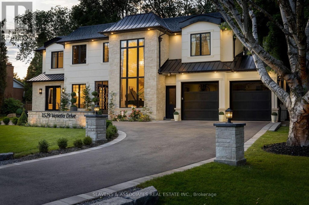 1529 Venetia Drive, Oakville (sw Southwest)