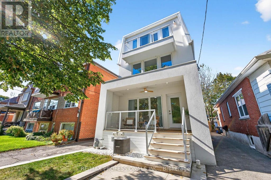 22 Ninth Street, Toronto (new Toronto)