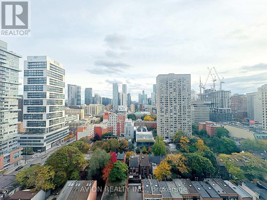 #1917 - 45 Carlton Street, Toronto (church-Yonge Corridor)