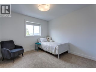 388 Mccarren Avenue. Kelowna, British Columbia