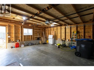 388 Mccarren Avenue. Kelowna, British Columbia