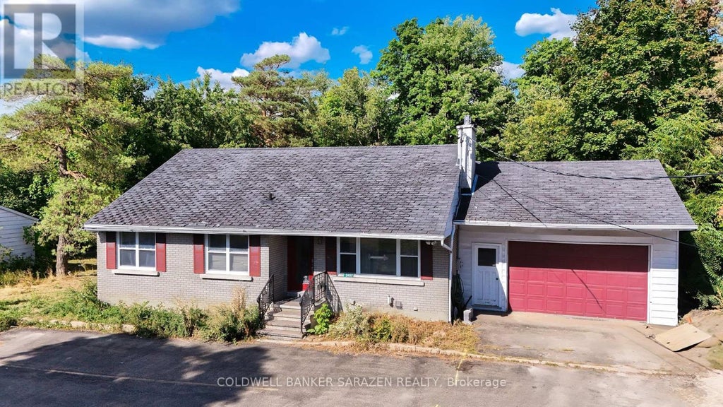 5497 Manotick Main Street, Ottawa