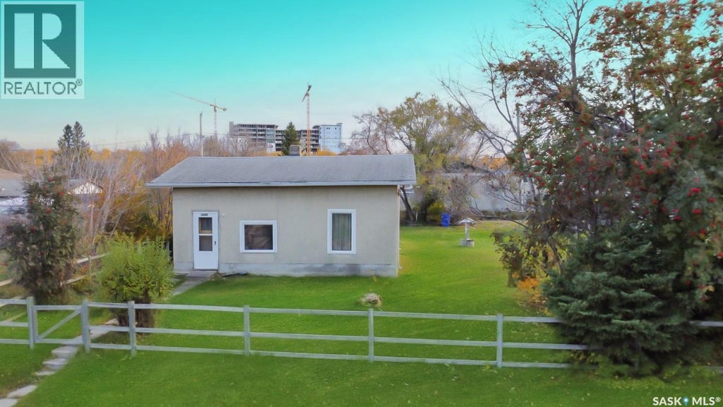 1319 17th Street W, Prince Albert