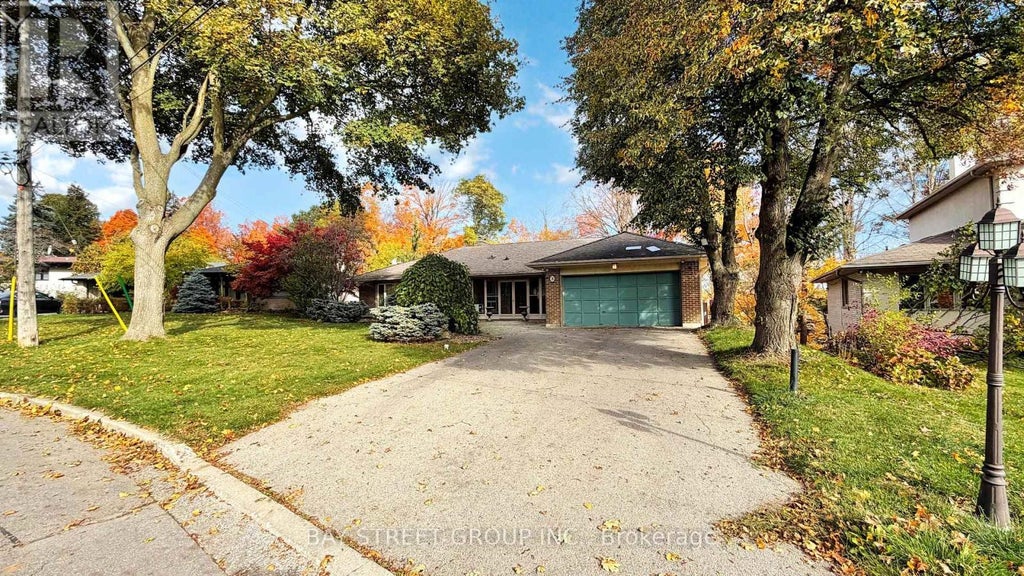 B2 - 26 Restwell Crescent, Toronto (bayview Village)