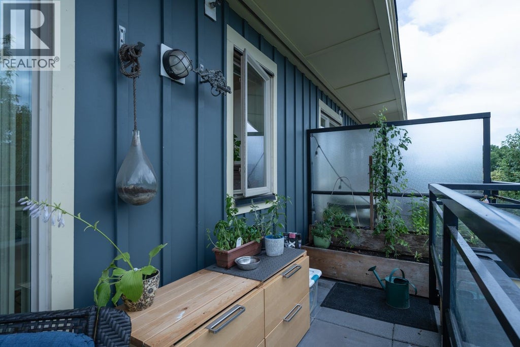 Ph1 688 E 17th Avenue, Vancouver