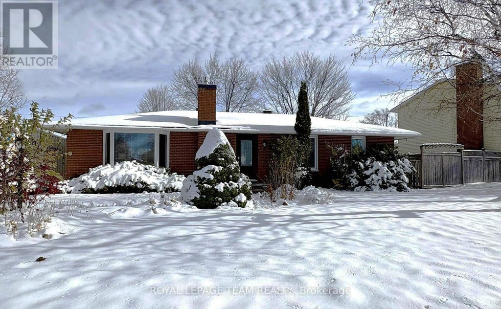 64 Owlshead Road, Ottawa