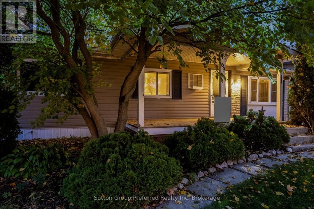 69 - 806201 Oxford Road 29 Road, Blandford-Blenheim (maple Lake)