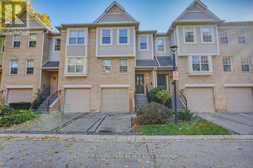 21 - 30 Grand Avenue, London South (south F)