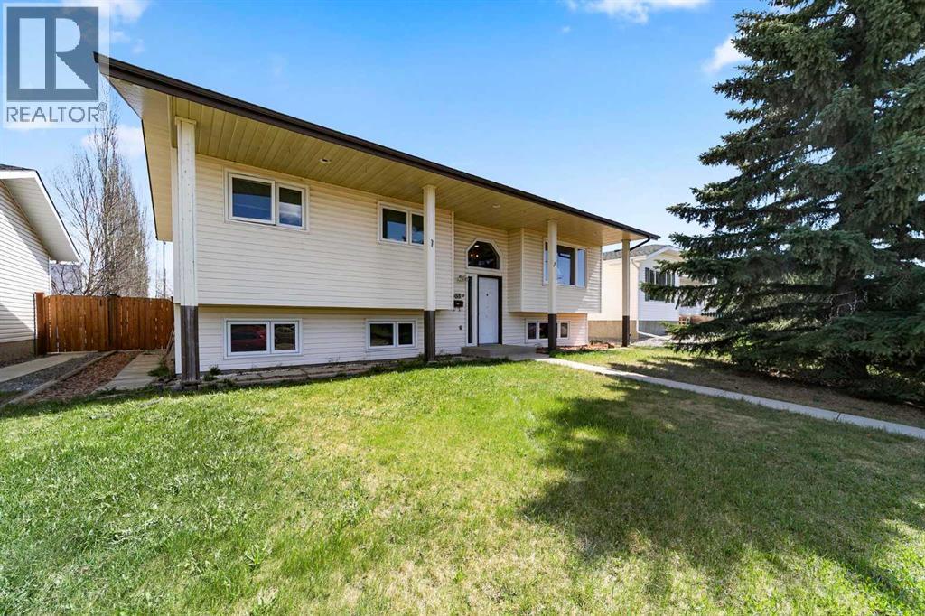 5419 53 Street, Camrose