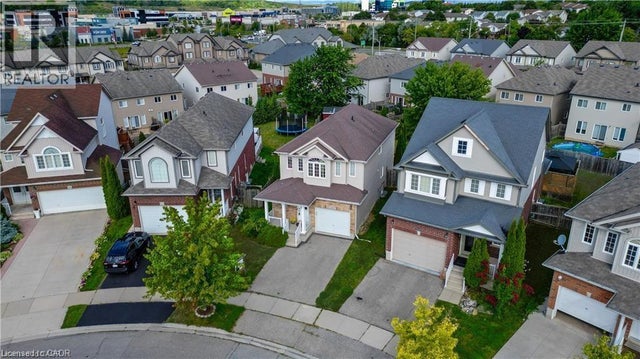 220 Lemon Grass Crescent, Kitchener