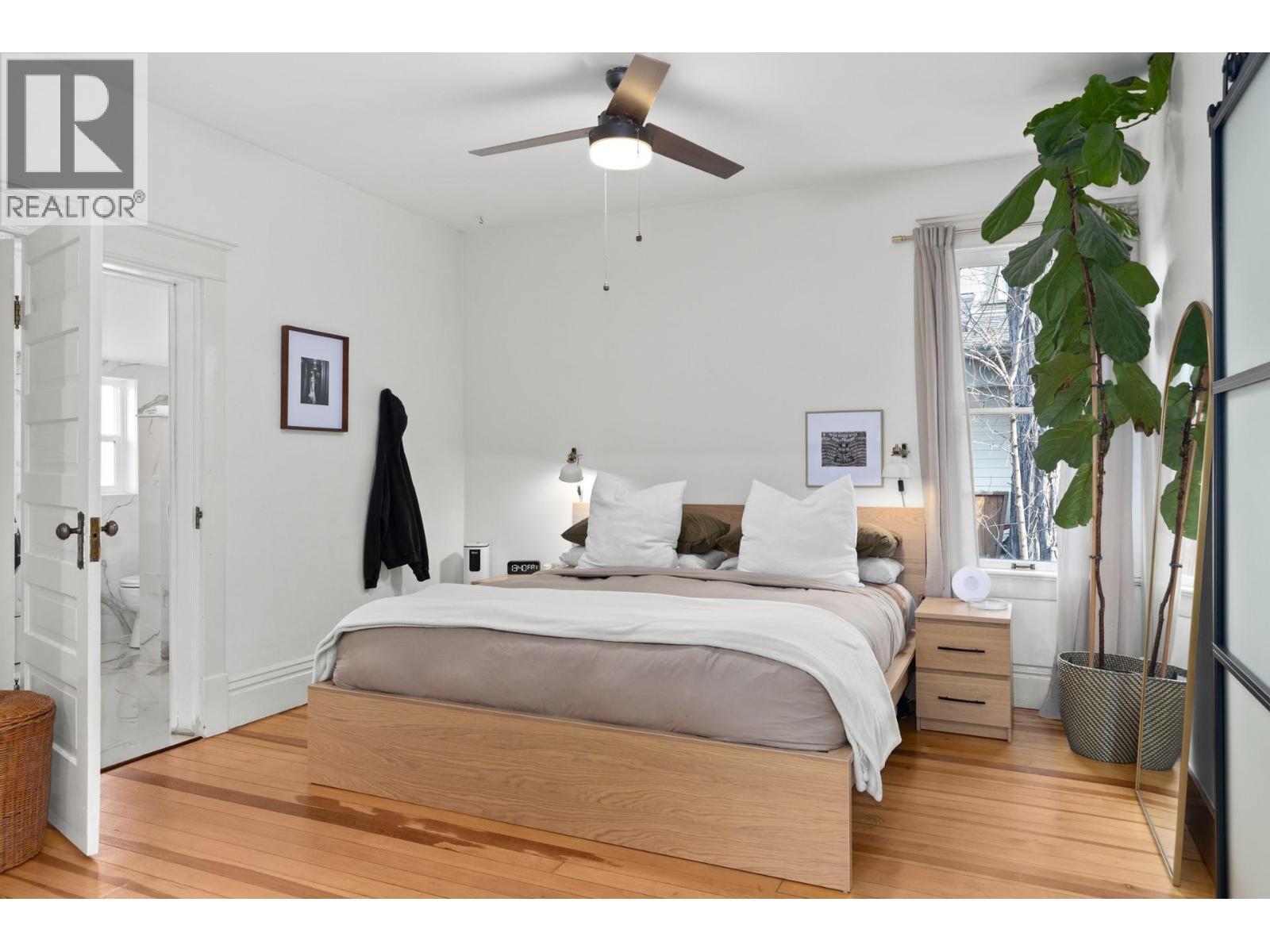 784 Lawrence Avenue. Kelowna, British Columbia