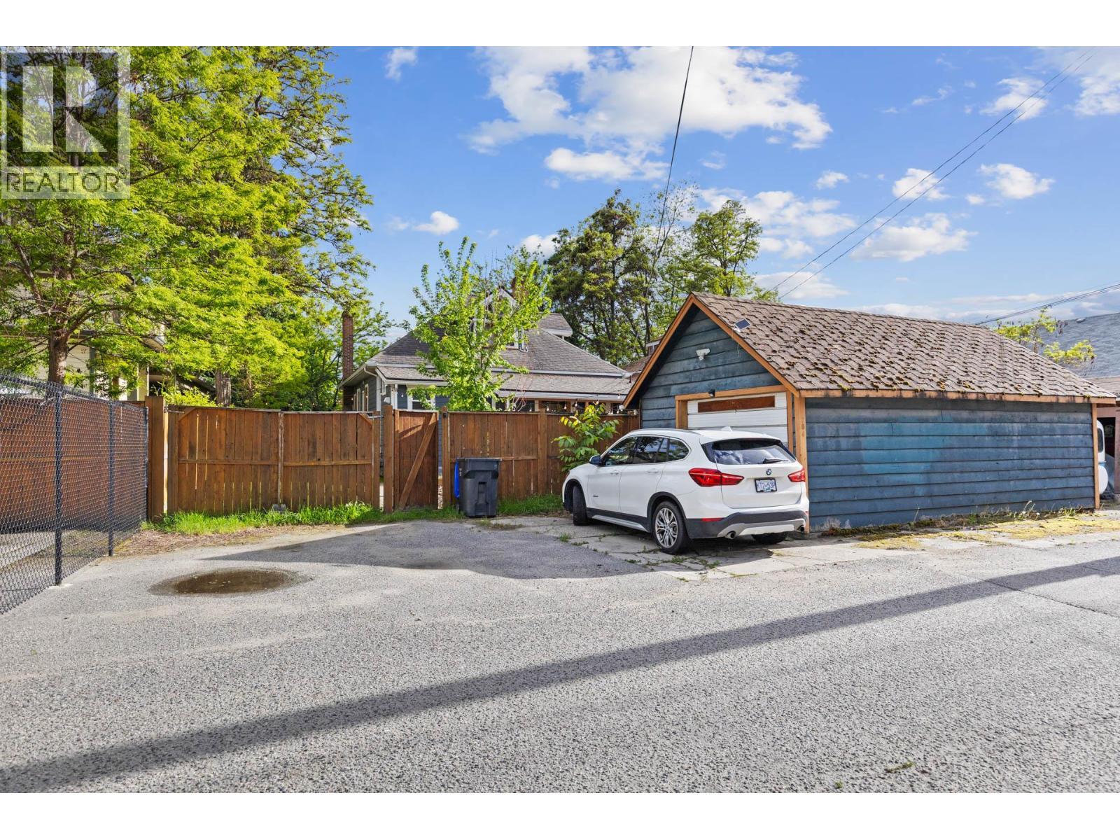 784 Lawrence Avenue. Kelowna, British Columbia