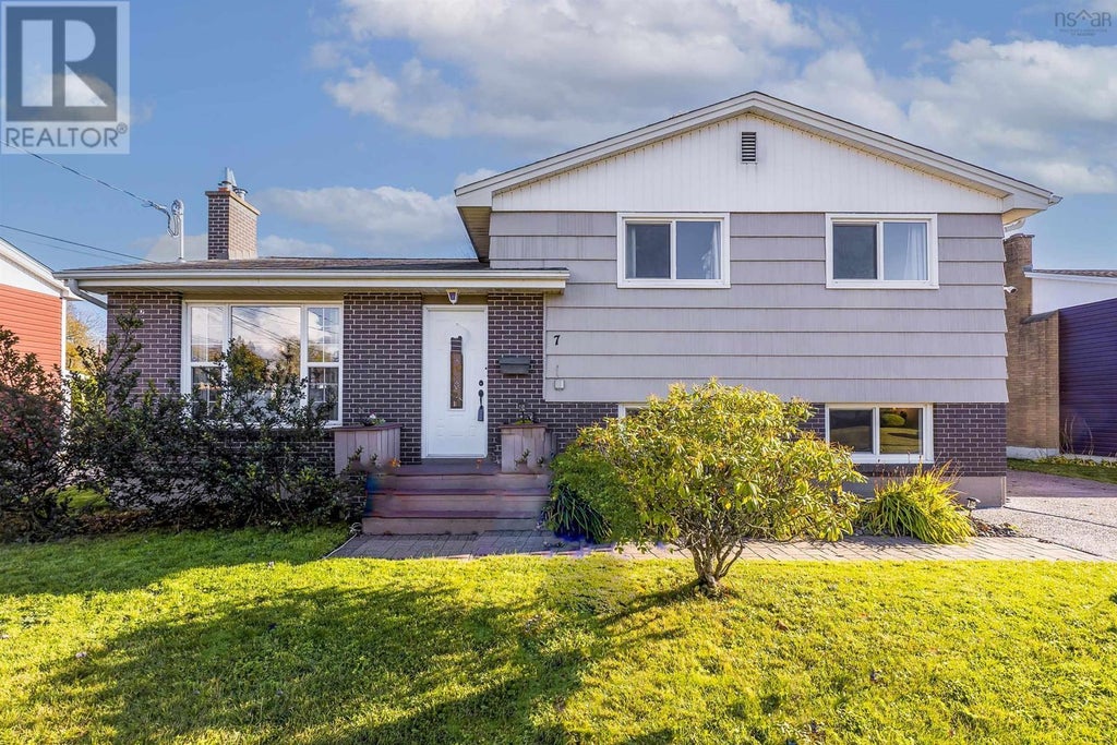 7 Shawinigan Road, Dartmouth