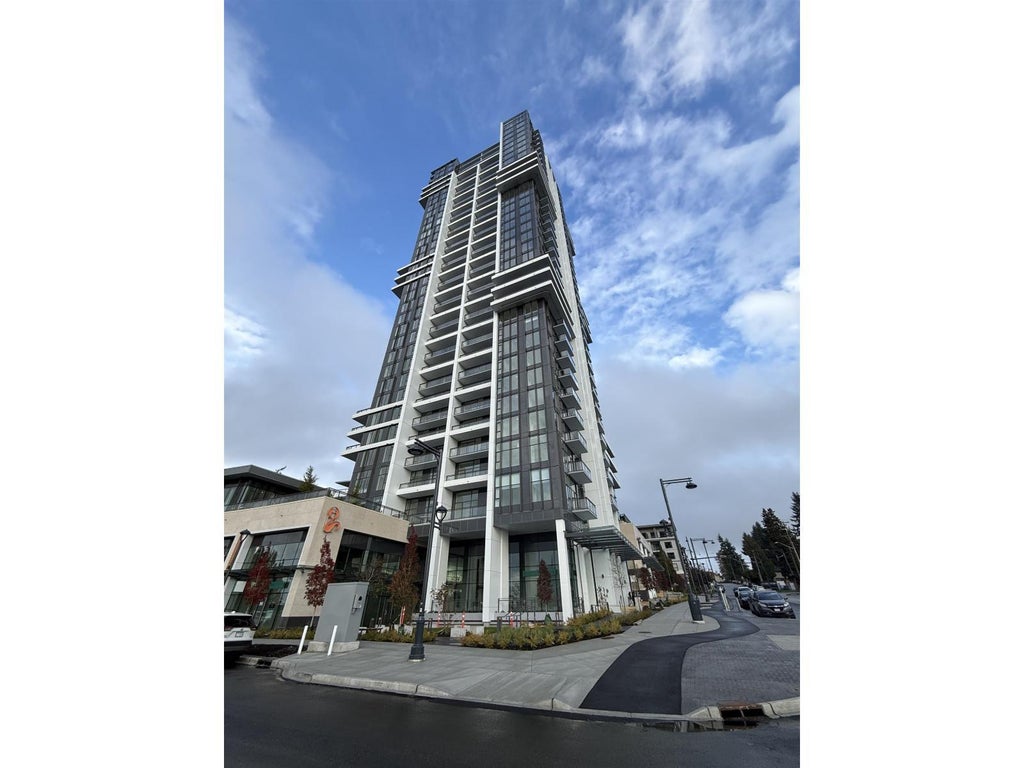 2302 13675 107a Avenue, Surrey