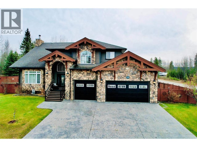 276 Wapiti Crescent, Tumbler Ridge