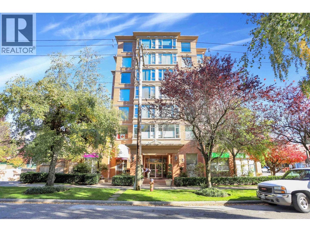 403 2580 Tolmie Street, Vancouver