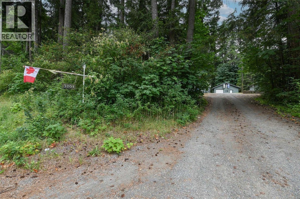 3701 Island Highway S, Courtenay