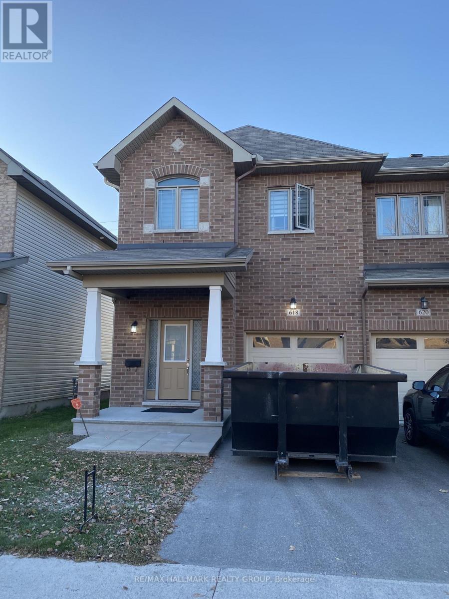 618 Viaduct Campanale Avenue, Ottawa