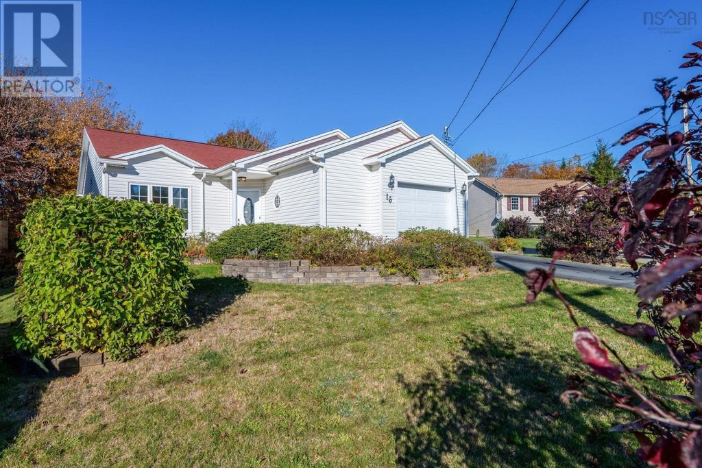 16 White Dove Court, Halifax