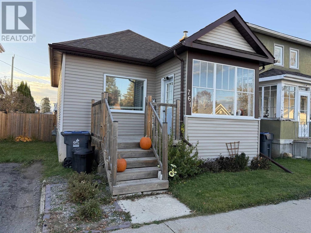 761 Franklin Street S, Thunder Bay