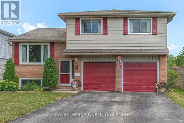 4 Chestnut Place, Orillia