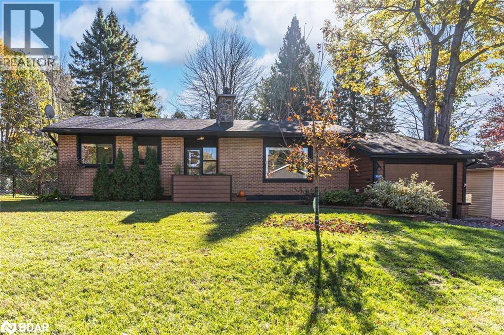 255 Fraser Street, Gravenhurst