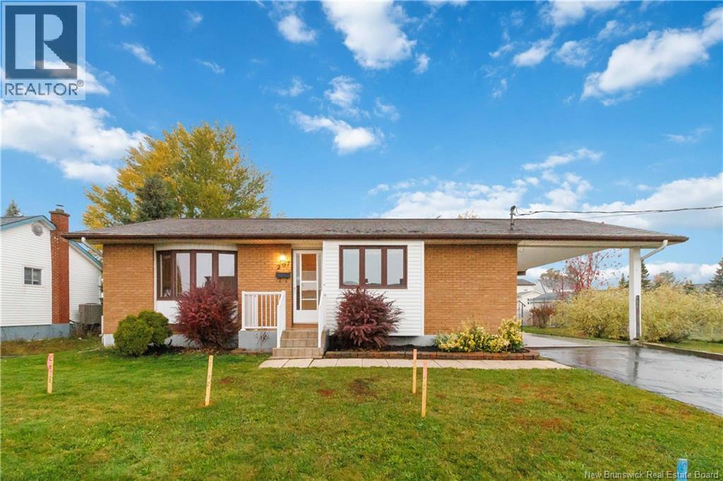 207 Street Laurent Street, Dieppe