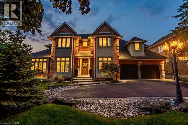 447 Golflinks Road, Ancaster